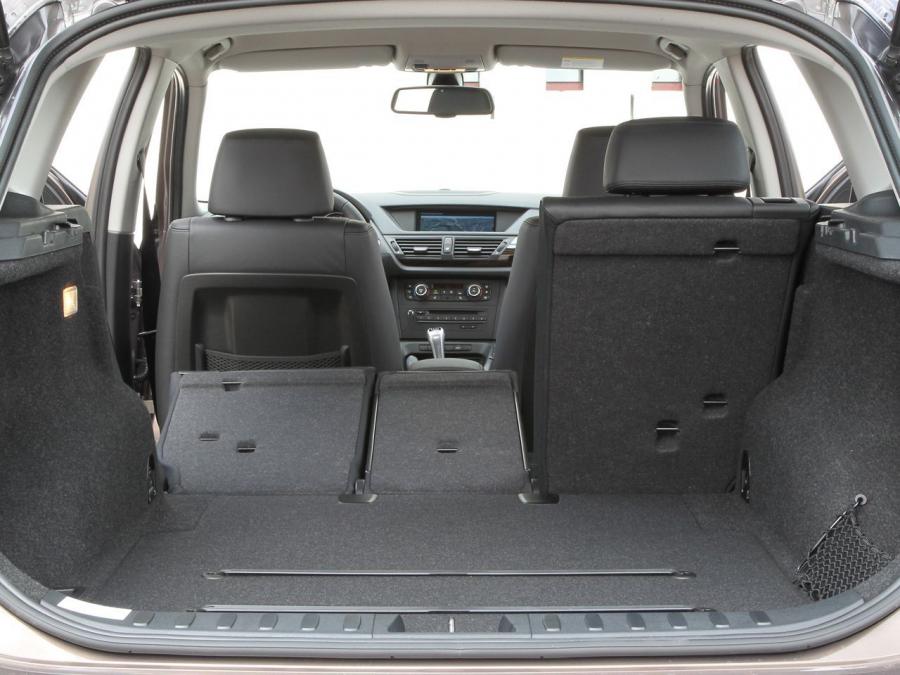  BMW X1 sDrive 1.8d 2009 года  (фото 6 из 9)